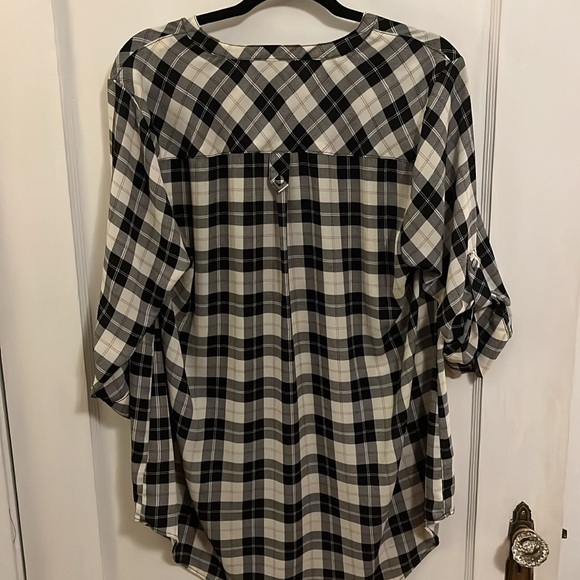 Torrid Harper Pullover Blouse (Women’s 0X) - Picture 3 of 9